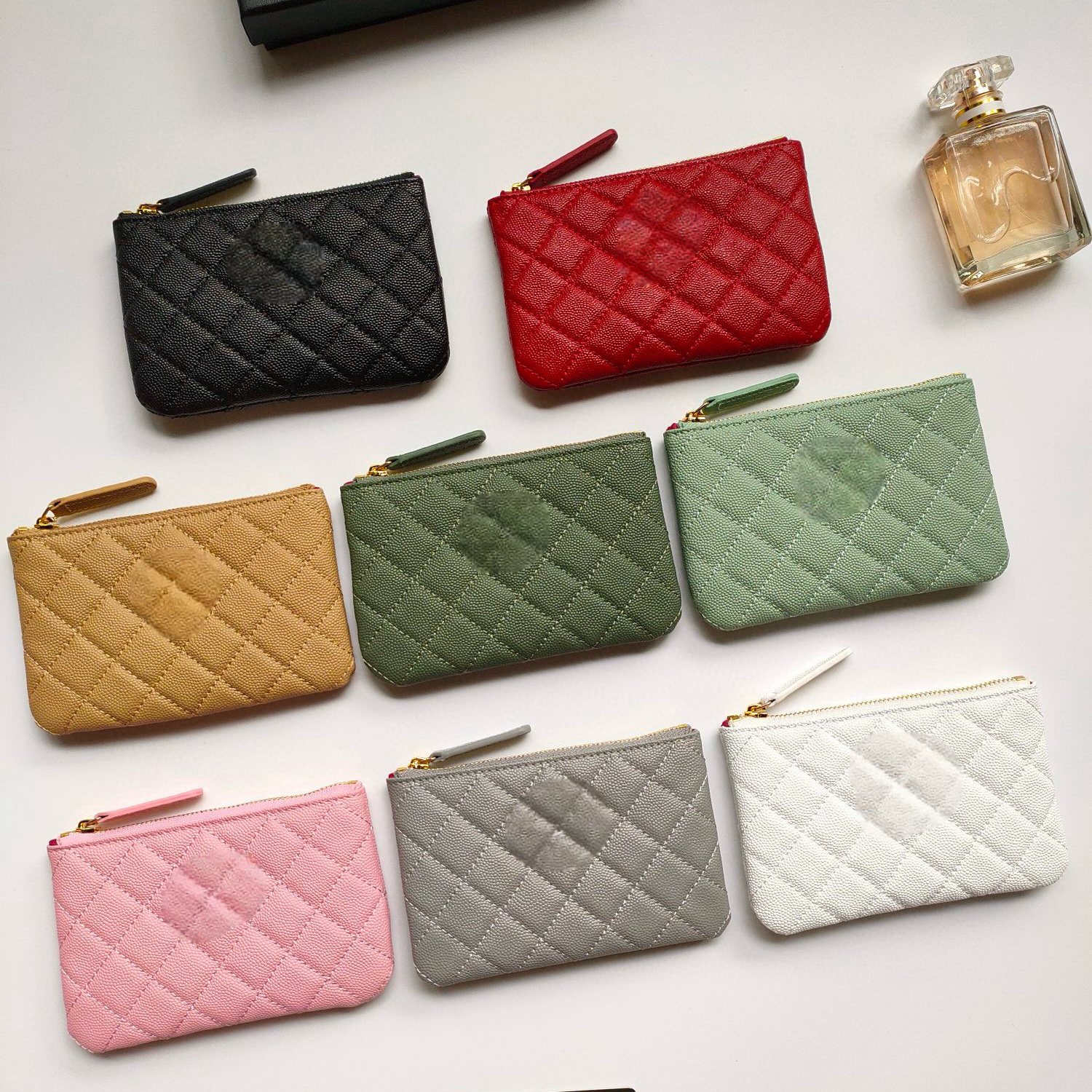 Fashion luxury Leather designer Coin purse Ball patterns in Caviar cowhide short cuir Credit Card Holder purse bags women of gold hardware key walle