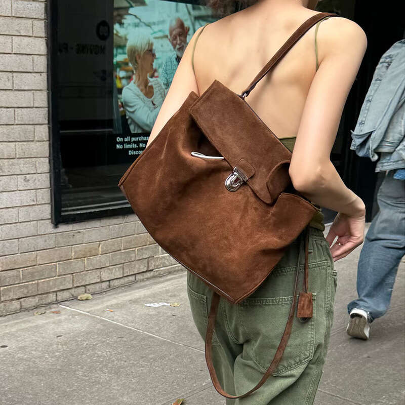Korean Dongdaemun Women's 2025 Autumn Winter New Retro Lock Buckle Suede Single Shoulder Simple Underarm Bag for Women Commuting