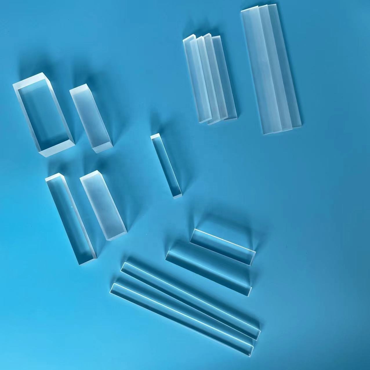 Custom Professional Quartz Product High Purity 99.99% Rectangular Irregular Quartz Pressure Strip-image-1085796707