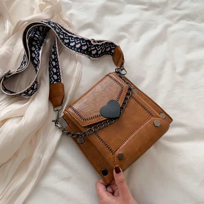 Spring/Summer New Small Bag Womens New Korean Texture Shoulder Bag Fashion Retro Broadband Horizontal BagXJ250422