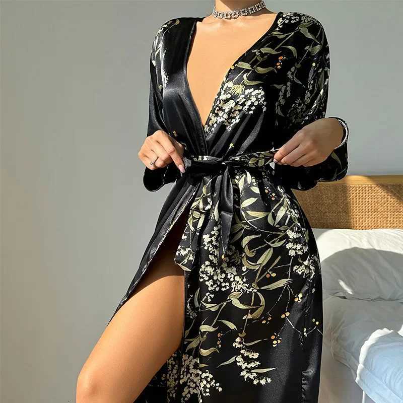 Sexy Women Night Robe V-Neck Sexy Silk Robe With Belt Short Satin Kimono Robe Sleepwear Bathrobe Bridesmaid Dressing Gown C251124-image-1085913284