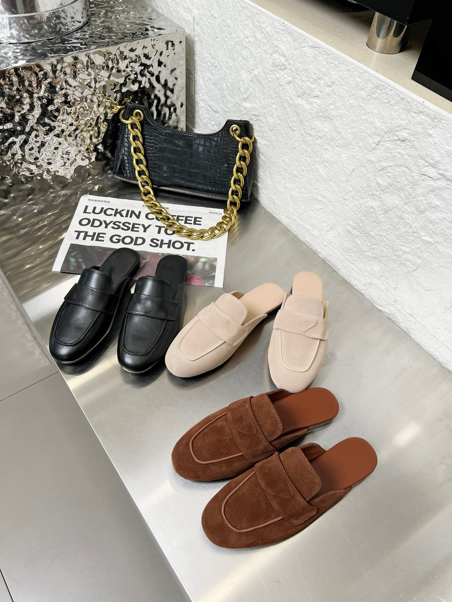 designer Shoes Women Patent leather mules fashion Triangle mark Suede Casual Baotou slippers Scuffs Size 35-41