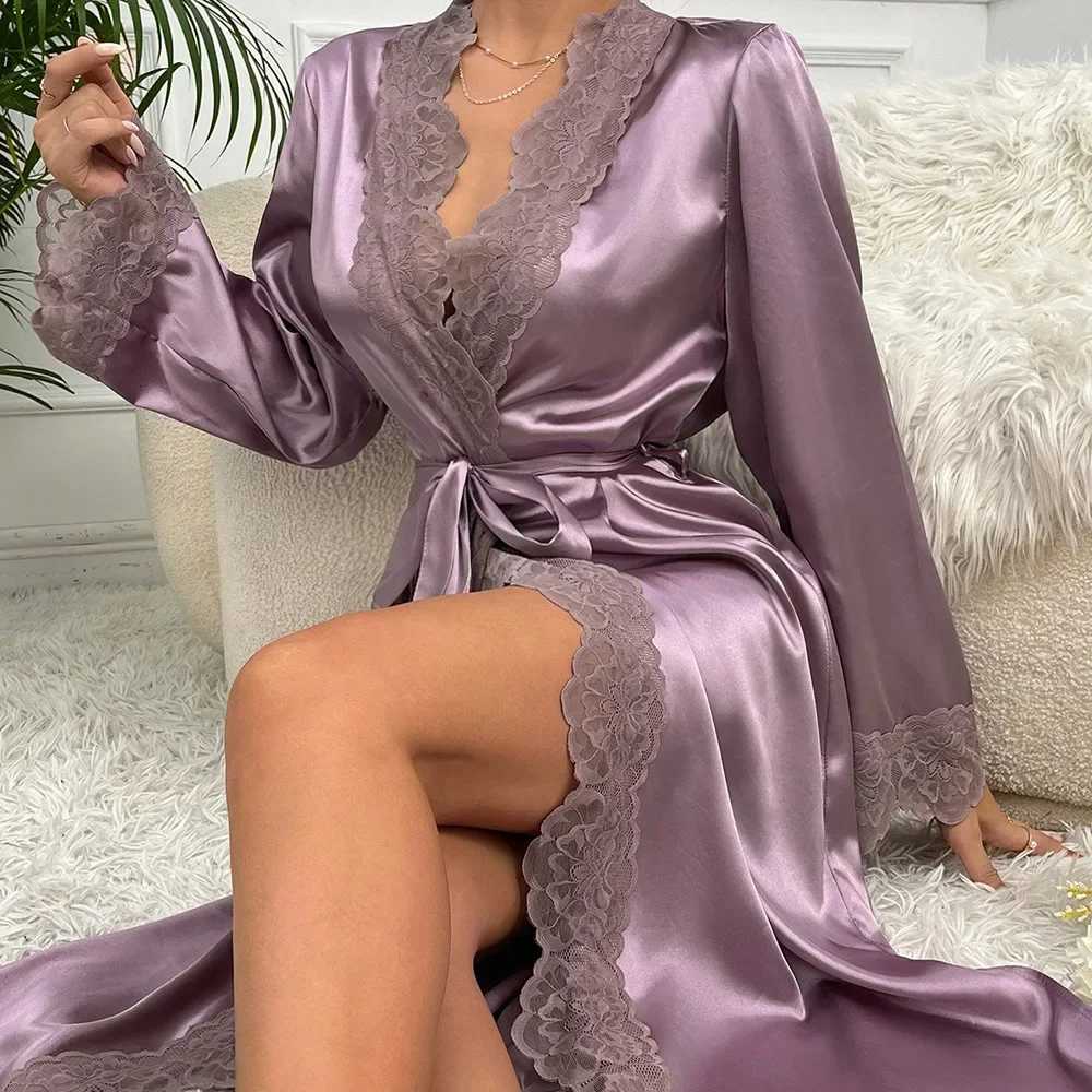 New Long Bathrobe Sexy Lace Light Luxury Long Sleeve Velvet Robe Bathrobe Home Wear C251124-image-1085913340