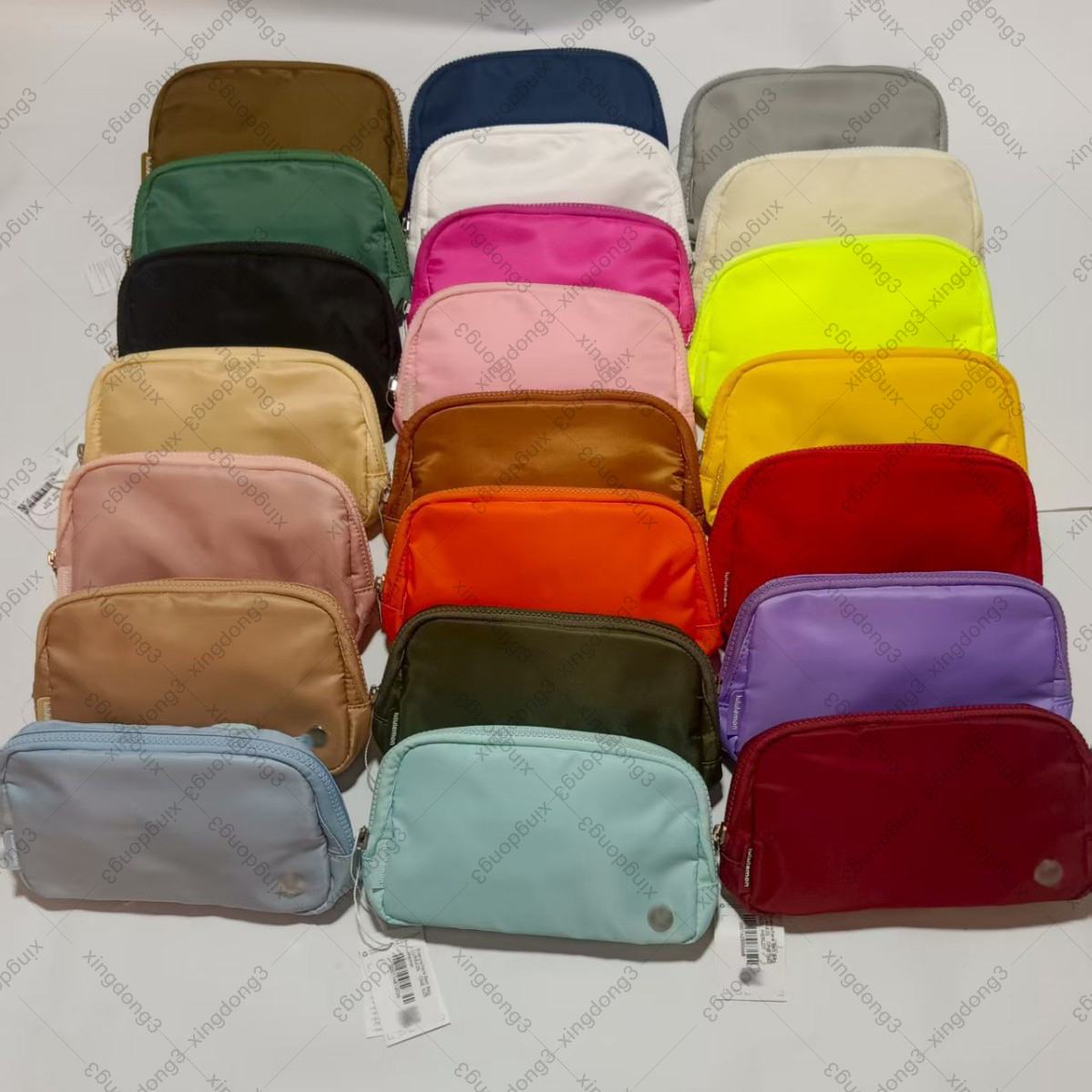 Sac banane pour femmes, sac de ceinture de styliste, sac de yoga, sac de taille à la mode pour hommes avec grande capacité