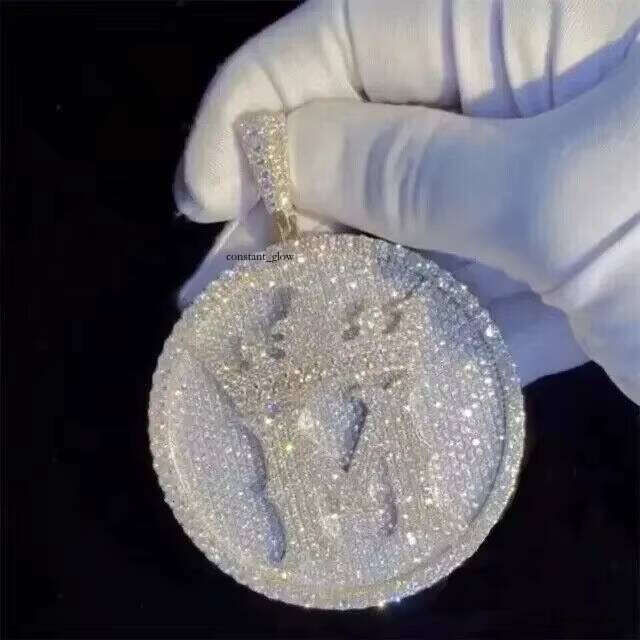 Ice out VVS Moissanite 6.00 CT Round Cut Gold-Containing Stone Men's Pendant with M Letter White Gold Plated Charm Sterling Sier fd