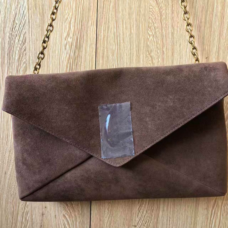 NEW winter chain bag womens envelope handbag wallet soft fur color commuting shopping makeup foreskin grass shoulder bag