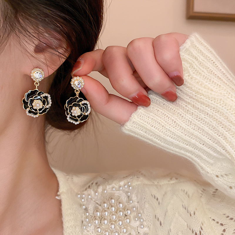 Silver Needle Pearl Inlaid Diamond Oil Drop Camellia French Retro High-end Niche Versatile Stud Earrings Wholesale-image-1086393183