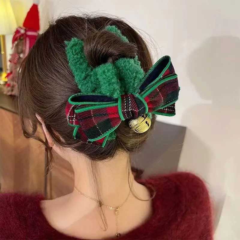 Pince à cheveux multicolore pour femmes, 1 pièce, cloche de noël en peluche, automne hiver, fille, Style grille, pince requin, casque m251127