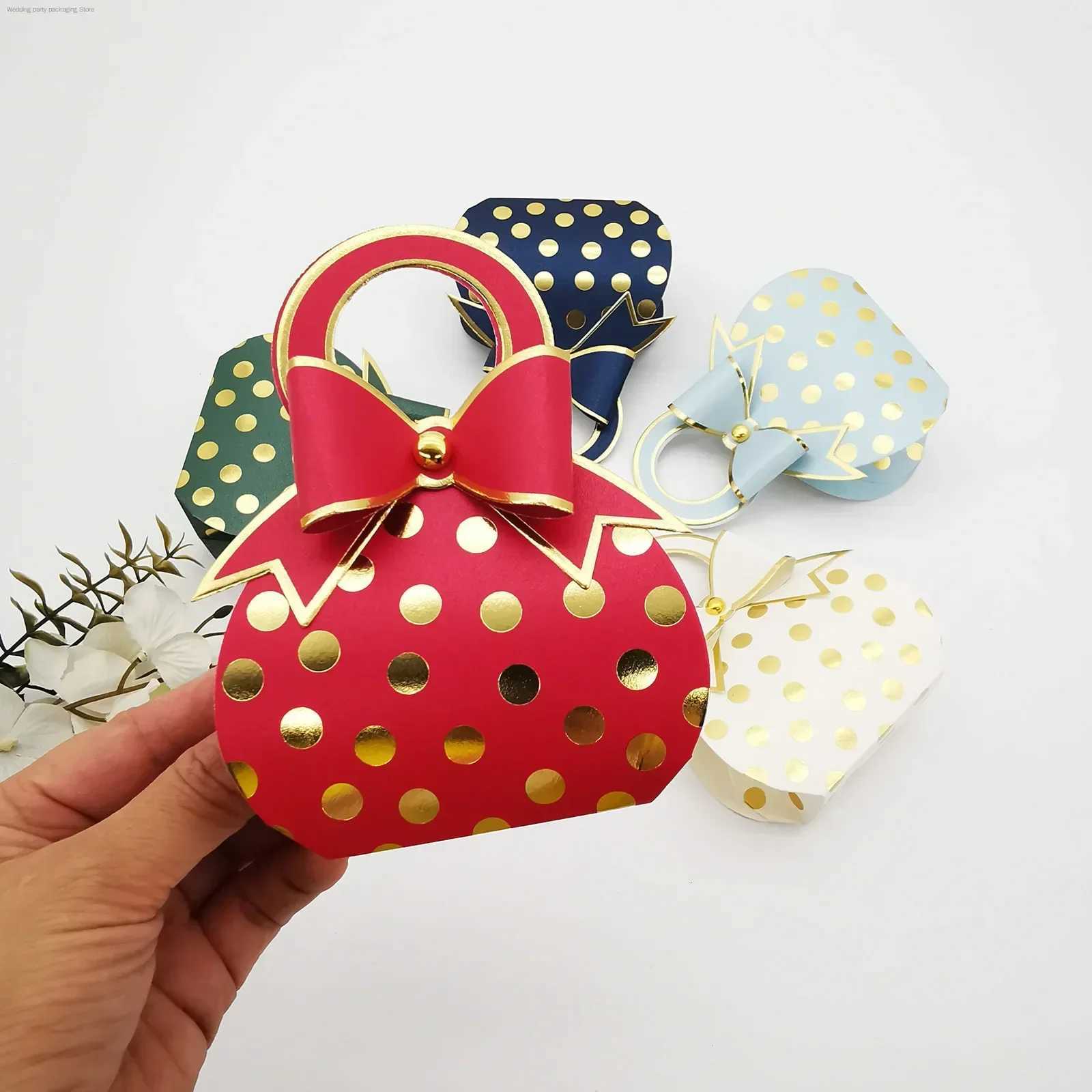 Wedding Candy Boxes Packaging Birthday Party Christmas Creative Bags with Handles Small Favor Sweety Butterfly Gift Box C251127-image-1086356498