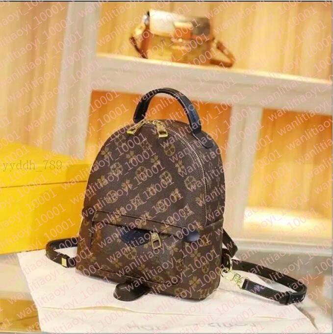 Sac à dos d'école de voyage en cuir 10A Mini Duffle Duffle pour femme sac à sac sacs sacs sac à dos sac à dos sac de créateur