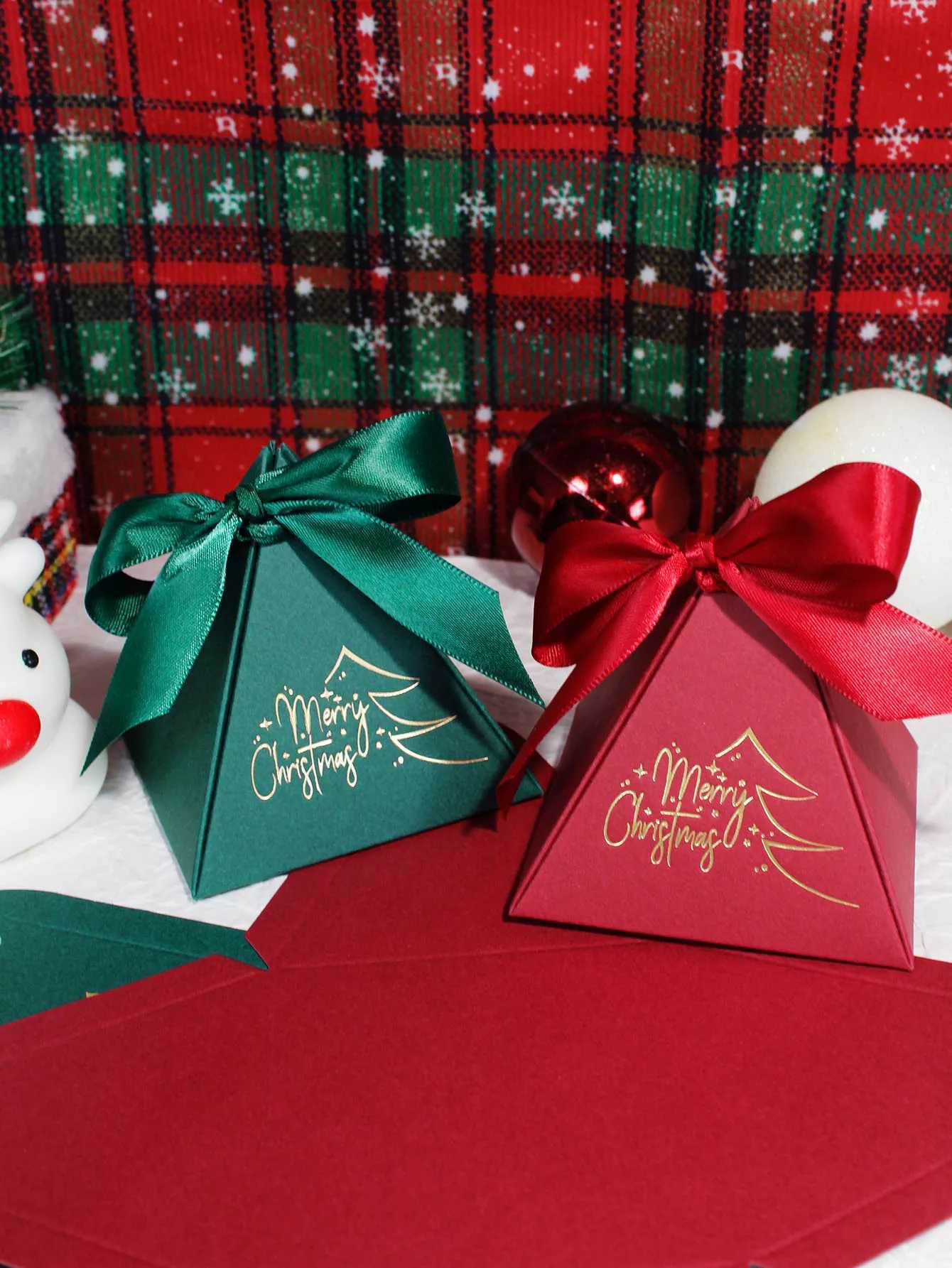 Christmas Triangle Box Candy Gift Box with Tag Ribbons Cookie Snack Chocolate Packaging Box Bags 2024 Xmas New Year Party C251127-image-1086356582