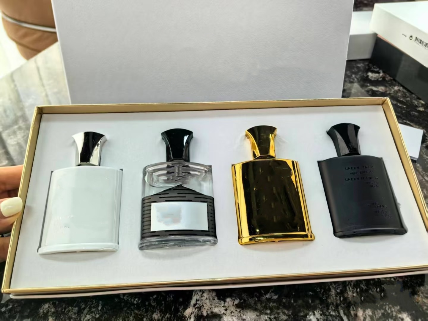 High quality Perfume 4pcs 30ml Mayfair Centaurus Women Men Perfume 100ml Long Lasting Smell black Bottle Designer Perfume Amber Universe Collection