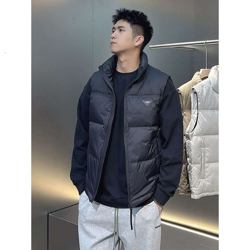 New Design2025 Autumn New White Duck Stand Collar Down Vest Men 's Winter Jacket Black Khaki Light Gray