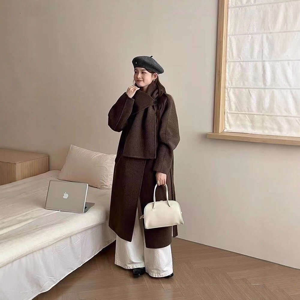 Detachable Scarf Design Autumn Winter New Long Korean Style Double Sided Wool Coat Luxury Designer