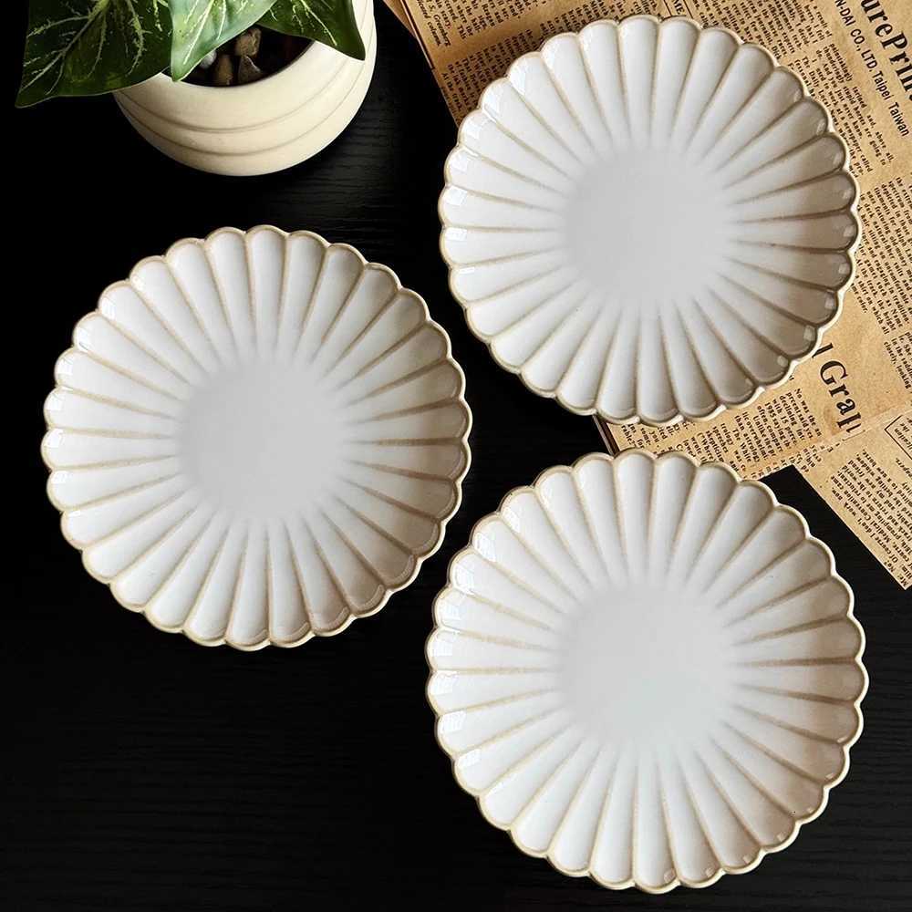 Luxury Japanese Dipping Dish Retro He Barbecue Seasoning Saucer 2025 New Simple Dessert Small Plate Light Luxury Bone Spitting Dish Y251129-image-1086623993