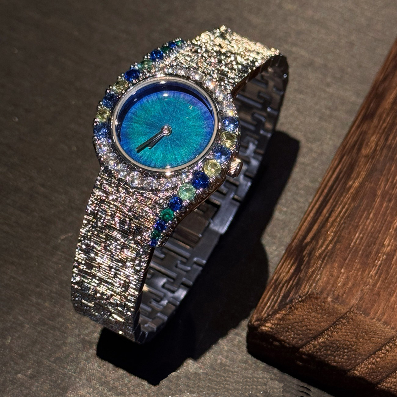watch designer watch woman luxury colorful moissanite diamond AAA steel design high quality watches 26MM gold metal Evening dinner party Christmas g