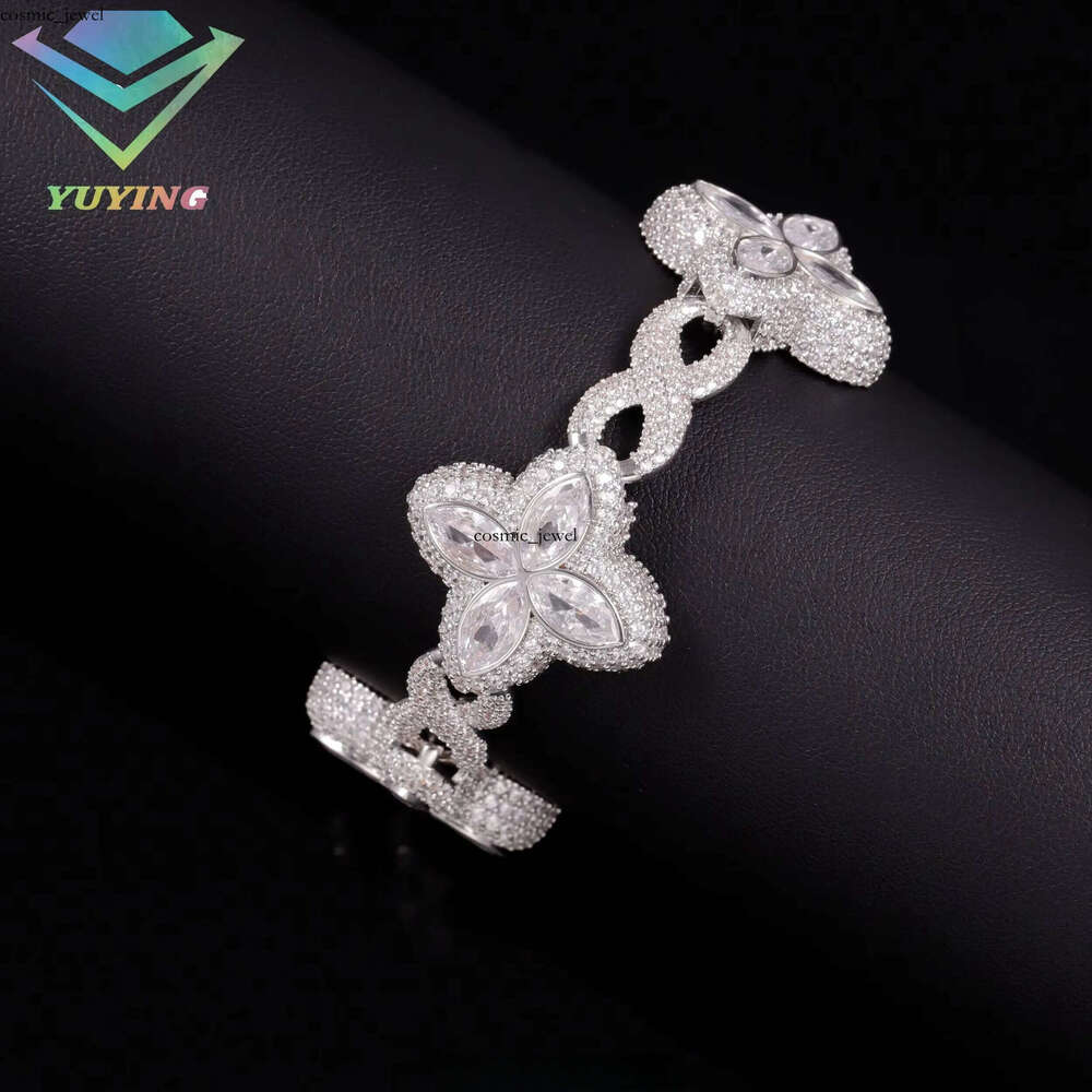 Yy New Design Iced Out Clovers Vvs Moissanite Cuban Chain 925 Sterling Silver Fine Jewelry Bracelets for Men Women f0