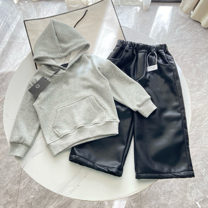 Boys Girls Designer Clothes 2Piece Sets Kids Designer Clothes Luxury Kids Clothing All The Year Top Quality Suit Brand Children Shirts Clothes S2510