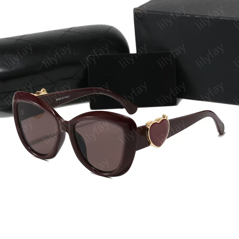 Designer Sunglasses For Woman Cute Heart Decoration Sunglass Luxury Brand Letters Glasses Fashion Ladies Adumbral Summer Sun Glass Sunproof CWD25