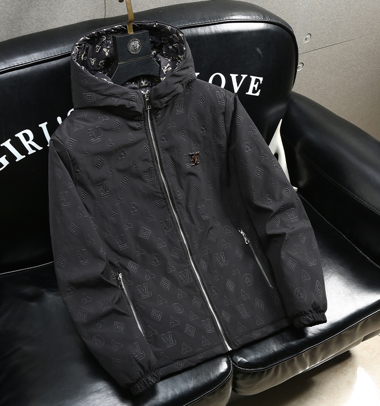 2025 Designer Men's Jackets Outdoor Waterproof Jacket For Men Male Casual Hiking Coat Clothing New high end