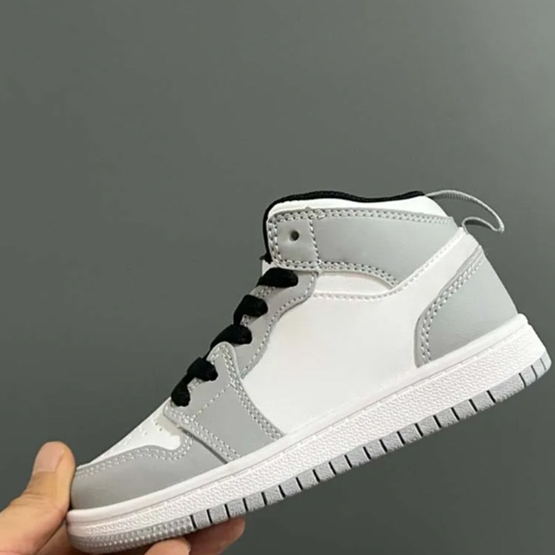 Outdoor Sports Kids Basketball Sneakers Designer Laser Multi Color White Black Gold Red Blue Athletic Trainers Toddler Boys Girls Footwear EU Size 2
