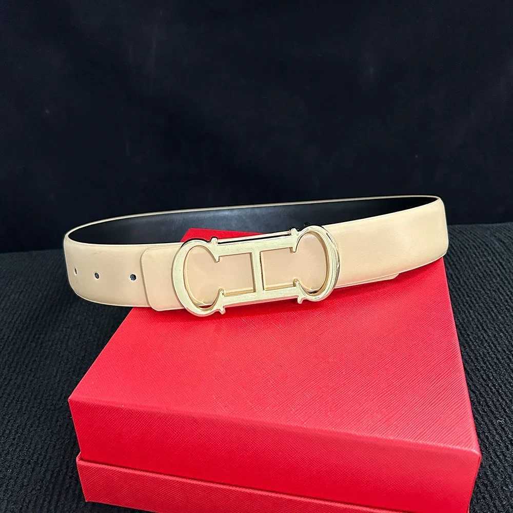 Ceintures 2024 Nouveau ceinture de luxe pour femmes disponibles à double face chaude CELaire de marque CELaire de boucle de boucle de boucle cowb