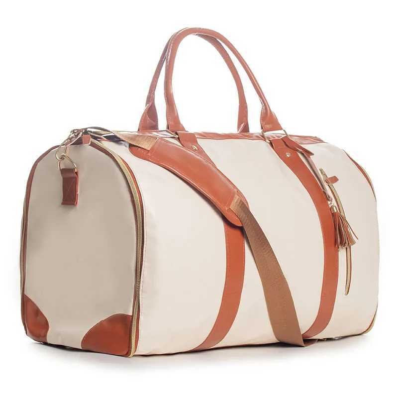 Lucshy PU Le cuir de voyage Voyage de voyage grande capacité Sac de rangement pliable mode Sports extérieurs Sac à main imperméable Y250221