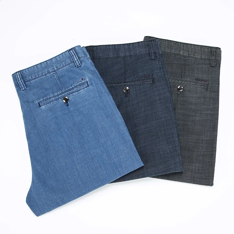 Classic Summer Mens Business Denim Shorts Straight Loose Ice Silk Fabric Cool Cutting Pants High Quality Large Size 40 42 250214Z