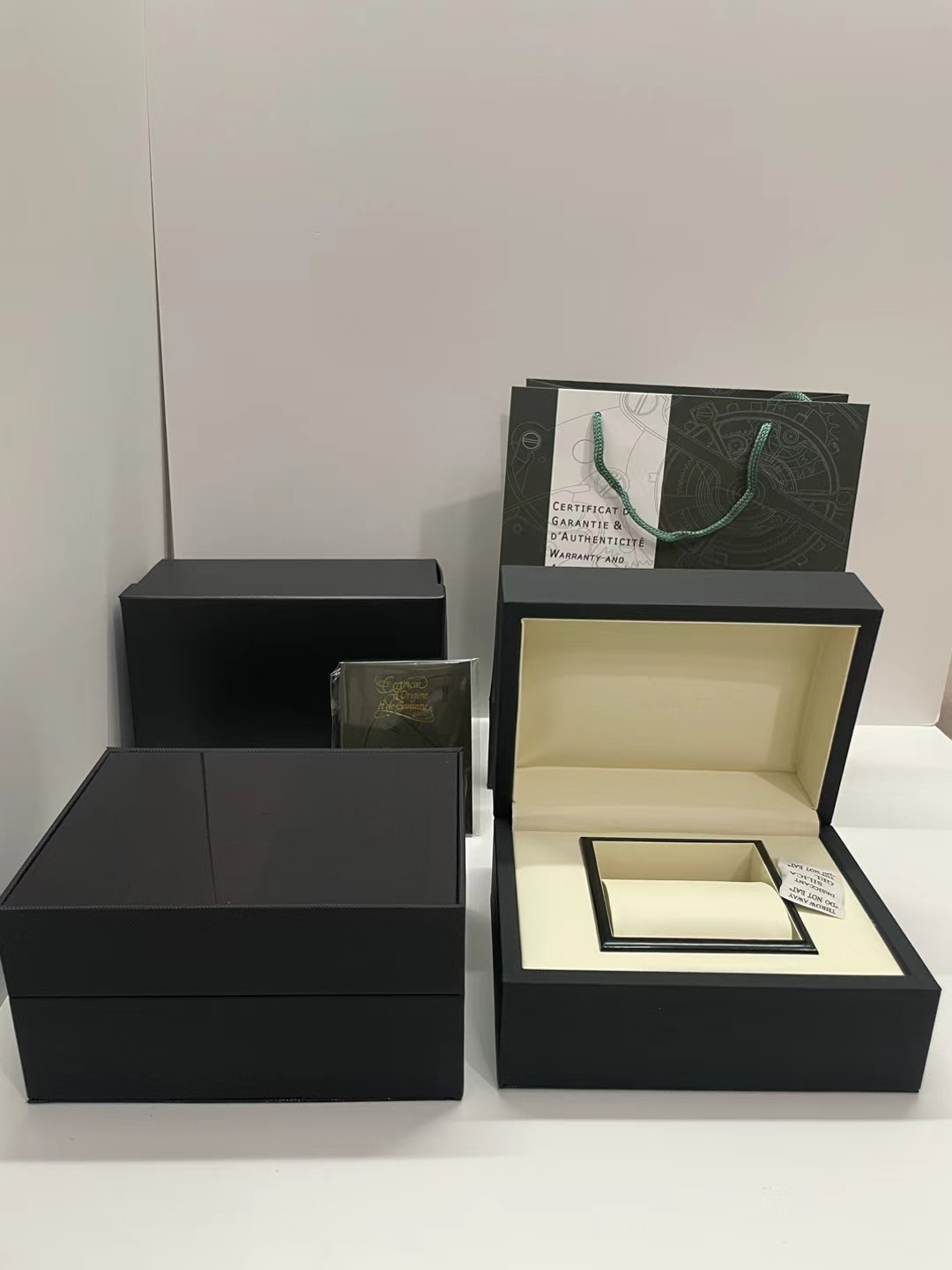 Top Quality Boxes A Pity watch Original Box Accessories wholesale montre Watches Booklet Card Tags and Papers In English Swiss Watches Boxes Many