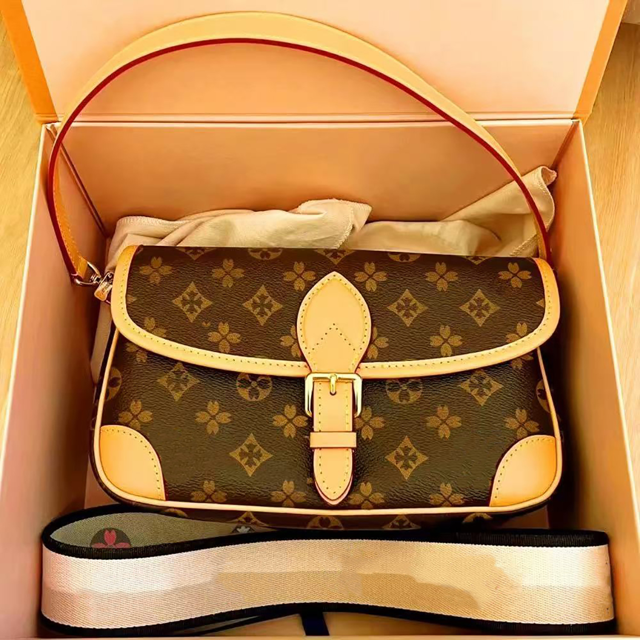 Top Women Luxurys Designer Crossbody bag Baguette Old Flower Handbag Shoulder Bags Fashion Genuine Leather Lady Clutch Tote Bag shopping Female Coin
