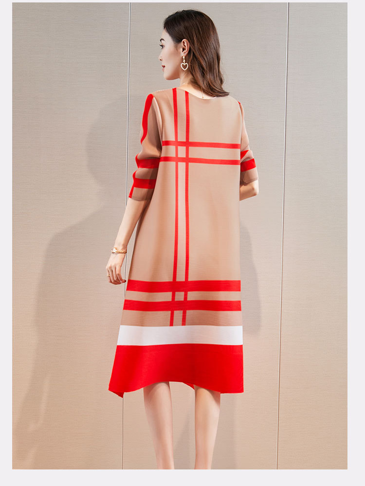 (152) Robe d'été pour femmes, style français, légère et mature, design trois pièces, robe ample rayée