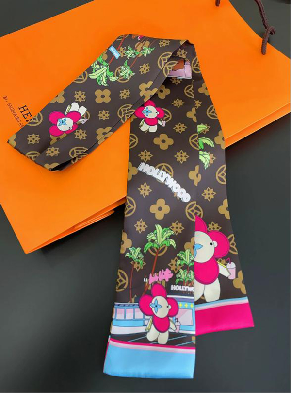 2026Personality Design Femmes Bandeau Mode Sac Écharpes Designer Écharpe Pour Femmes Cheveux Minces Foulards Cravate 120*8 cm 24 style