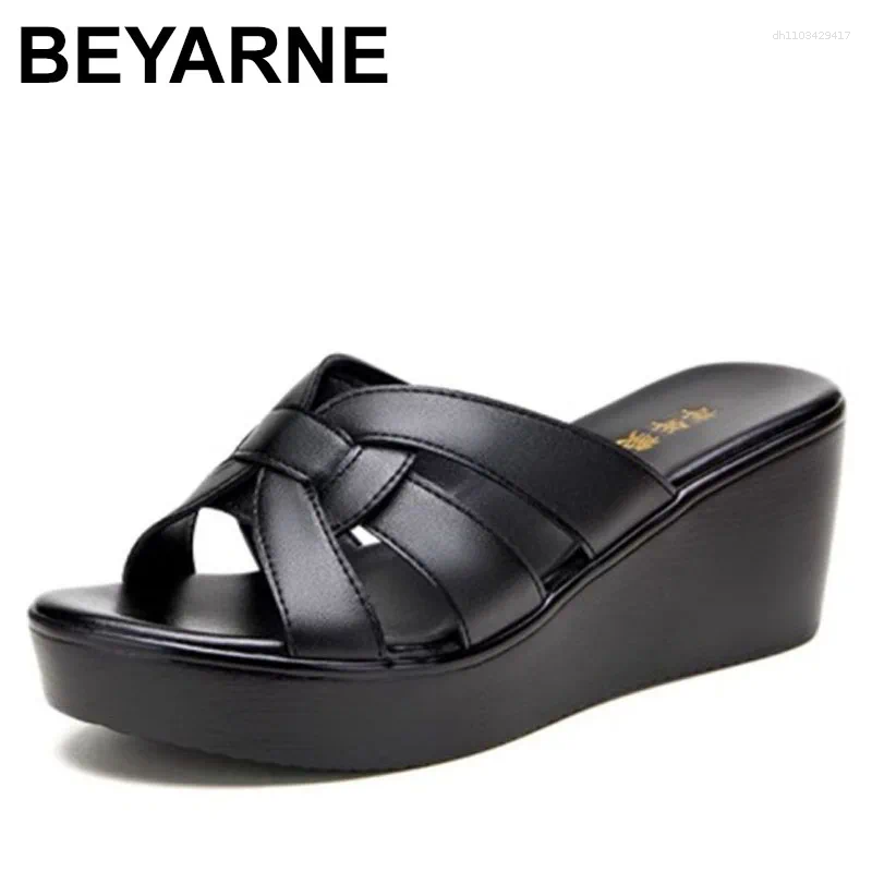 Slippers 6cm Comfortable Big Small Size 32-43 Soft Leather Women's Platform Wedges Shoes Summer 2025 Med Heels Slides Beach