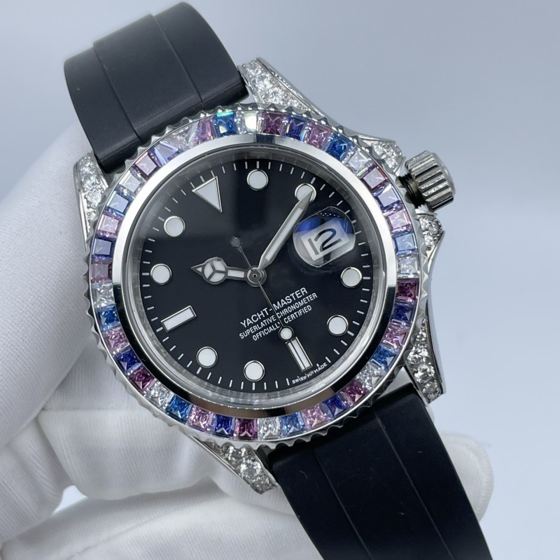 Vvs Hip-Hop Designer, luxueux homme pour hommes avec des pierres précieuses colorées, un verre saphir résistant à l'eau, une montre européenne br