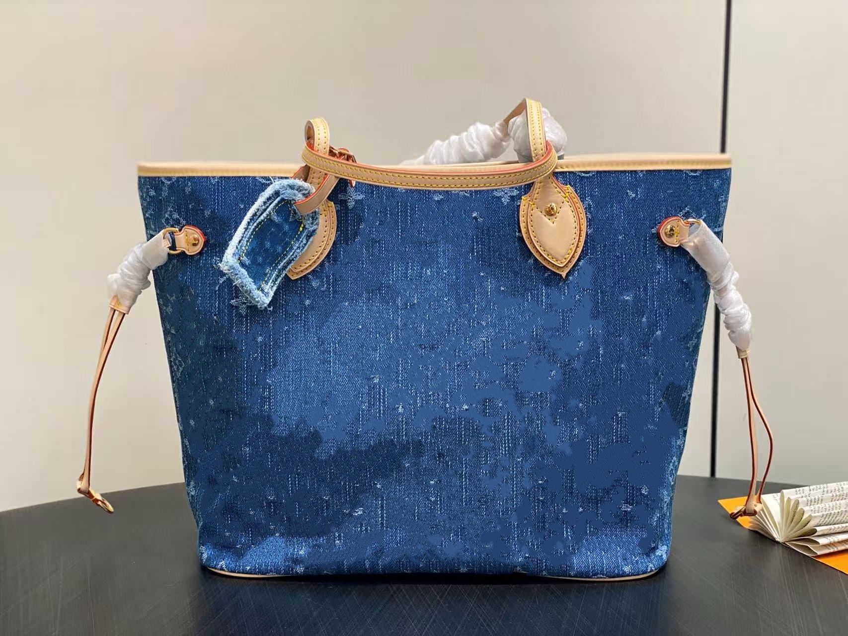 10A High Quality New Women's Denim Blue Vintage Shopping Shoulder Underarm Bag Shopping Bag Tote Bag