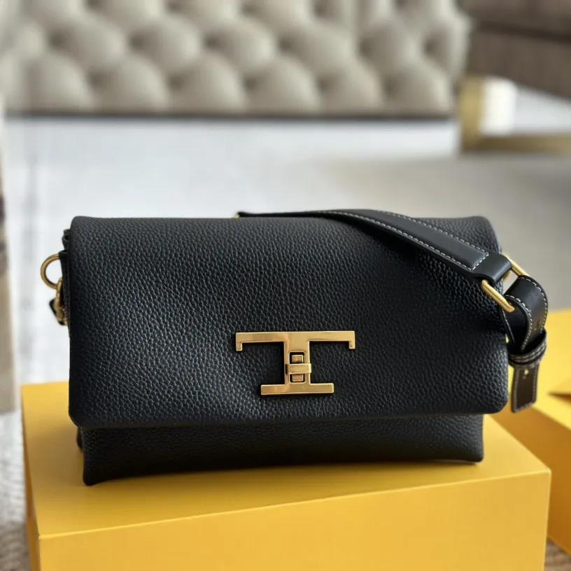 Classic flap Mini timeless Shoulder bag Womens mens Designer handbag Black brown Leather tote bag Luxury purse Clutch Baguette Bags 10a satchel Cros
