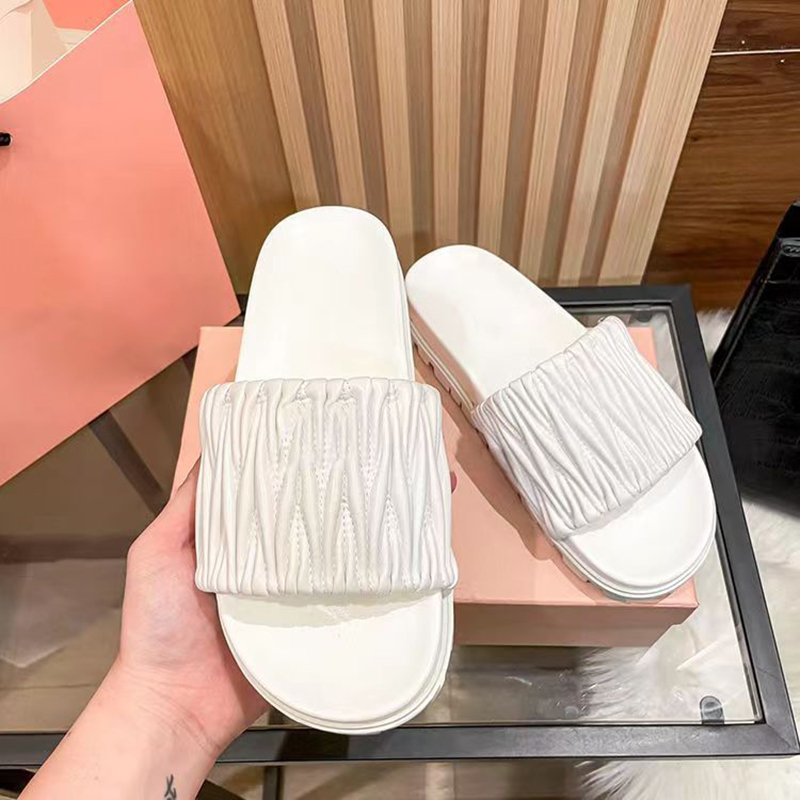 Summer Sandals Beach Womens Slippers Designer Slides Black Fashion Platform Leather Sliders Luxurys Open Toe Sandale Flat Mule Shoes Size 35-42-image-958949603