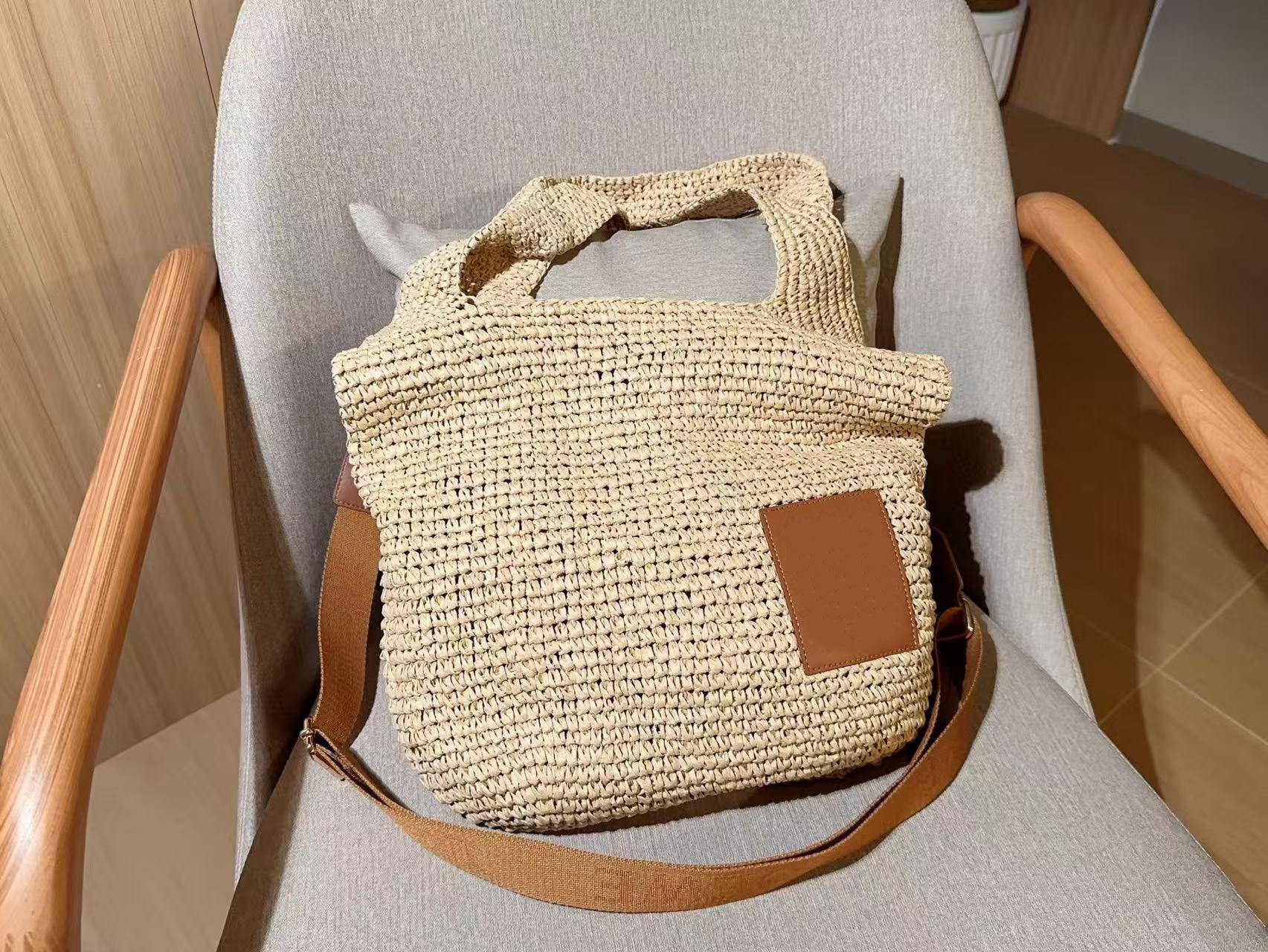 Luxury Women's Designer Fashion Beach Bags Shoulder Bag Personality Straw Handbags High Quality Genuine Leather Women Woven Bag-image-888988674