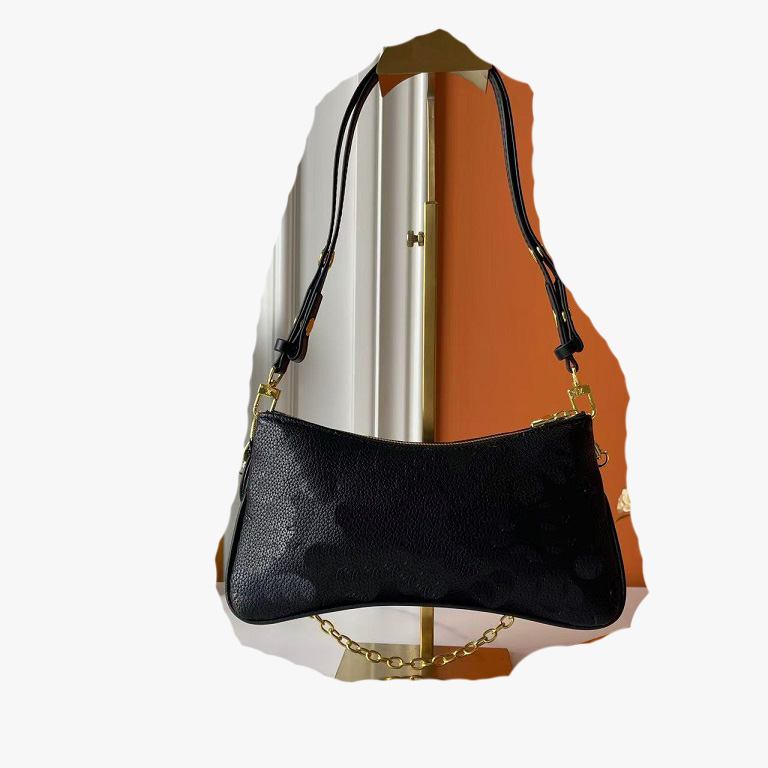 2025 Aaaaa Designer Sac à bandoulière en cuir Diamond Style Design Sac Tote Sac Tot Match Store Sacs Fashion Casual Style Tote Sac Underarm Sac