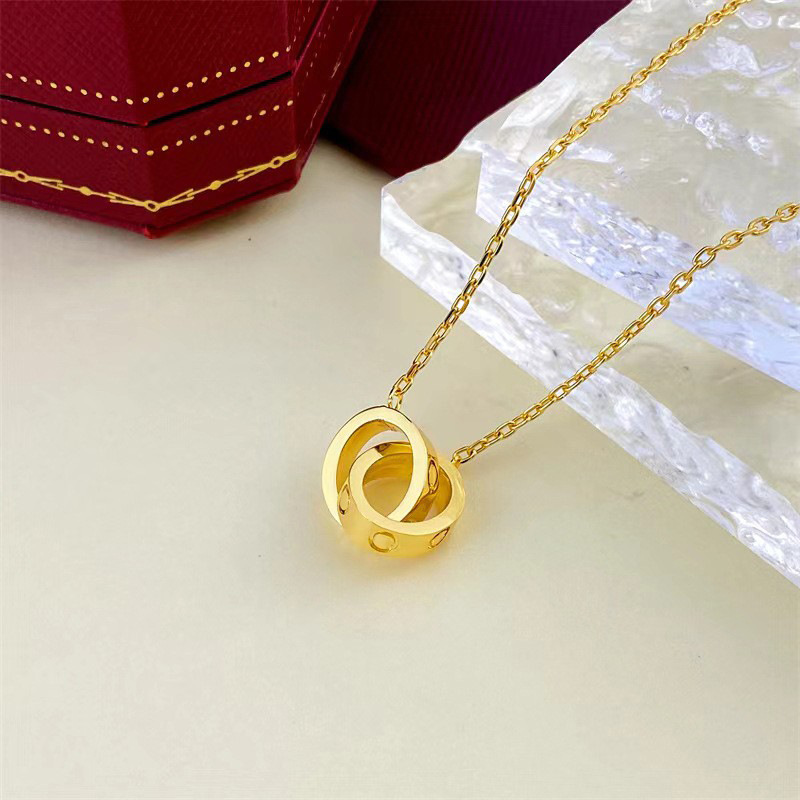db Luxury Designer Diamond Screw Love For Men Cool Aesthetic Double Hoop Cjeweler Chains Mens Woman Pendant Necklaces Ladies Jewelry Gold Necklace