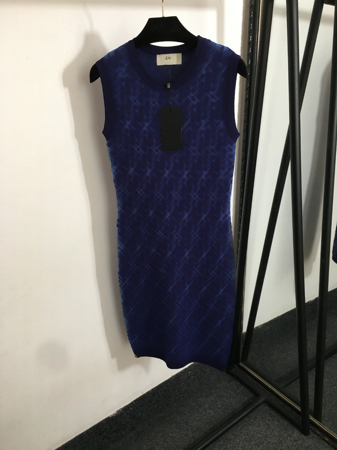 Robe Designer Femmes Luxurious Vêtements Girl Robes d'été Broderie Fashion Logo Dames sans manches Gilet en triche