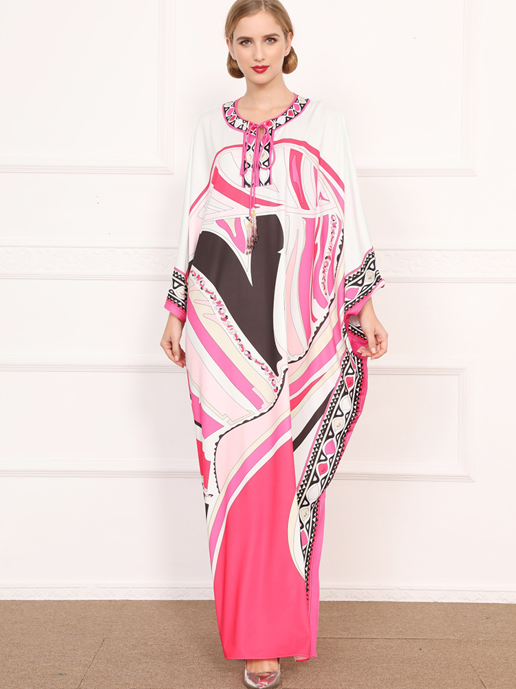 Robe Femmes décontractées s'habille 2025 Jersey d'été Silk Silk Géométrique Printing Lot Long Vestidos Batwing Sleeve Runway Wear Split