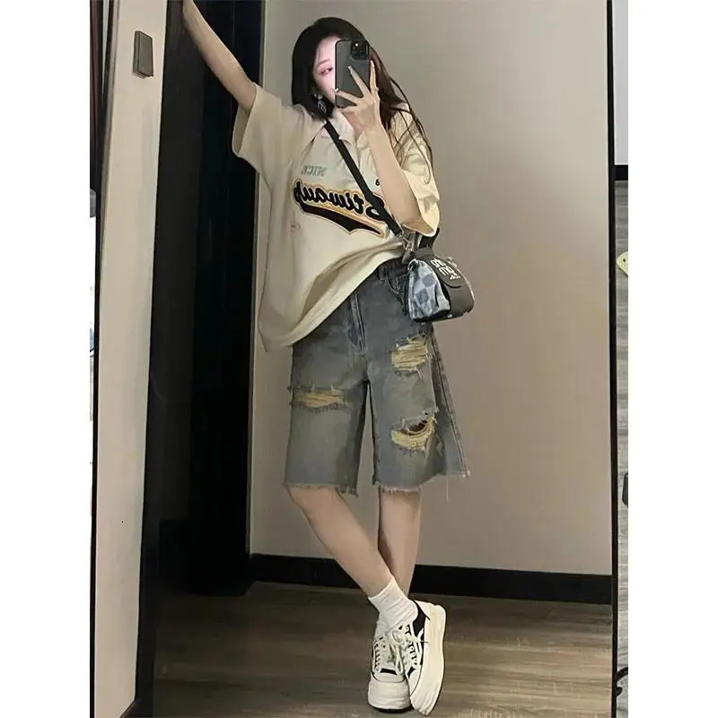 Womens Denim Capris Distressed Fringe Straight Cut Jeans Summer Casual Loose Fitting Wide Leg Mid Length Pants 250606