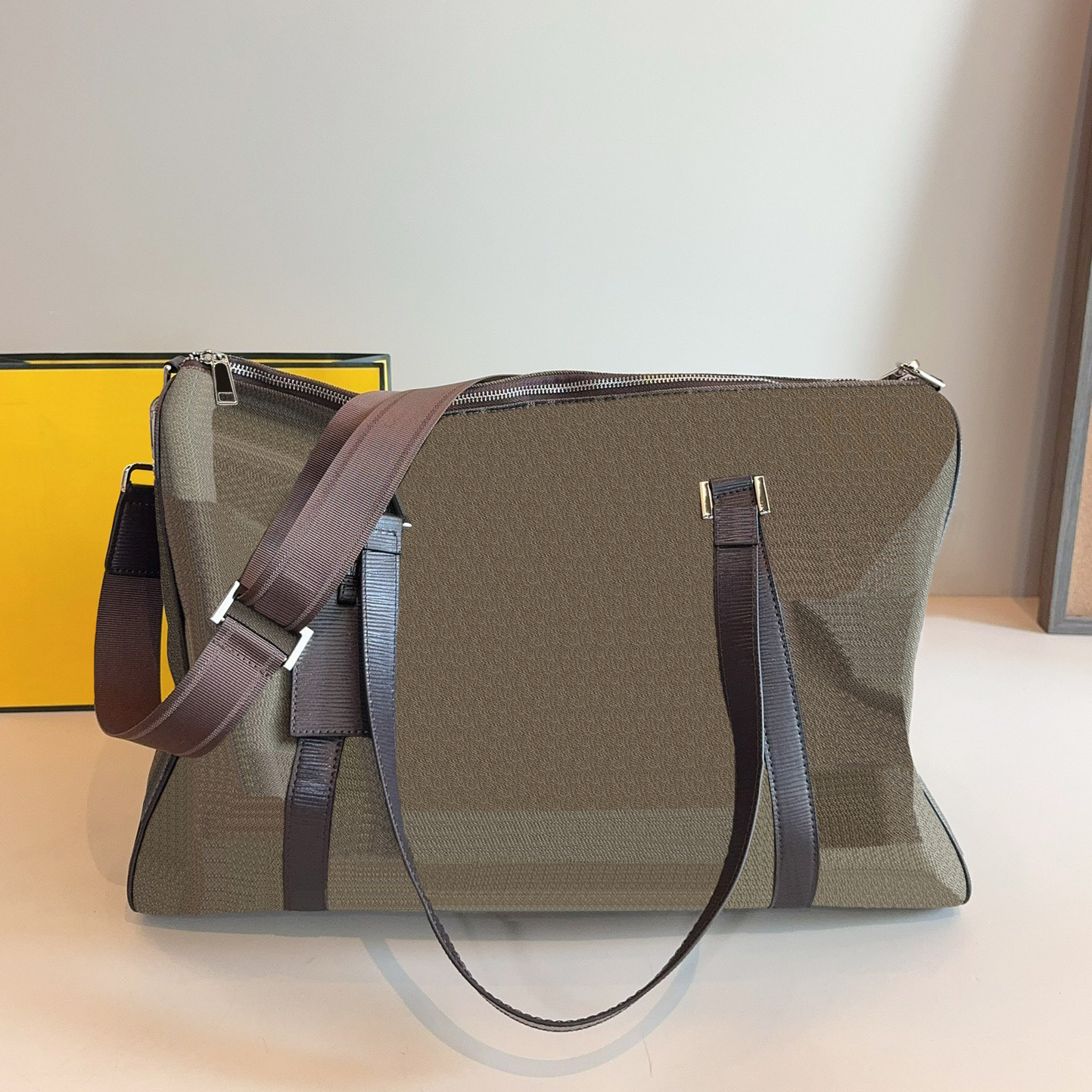 2025-10A Sac de sac de luxe Sac de créateur de sacs de luxe Sac 2025 Nouveaux sacs de sac à bagages Femmes Luxurys sacs à main Fashion Classic Le