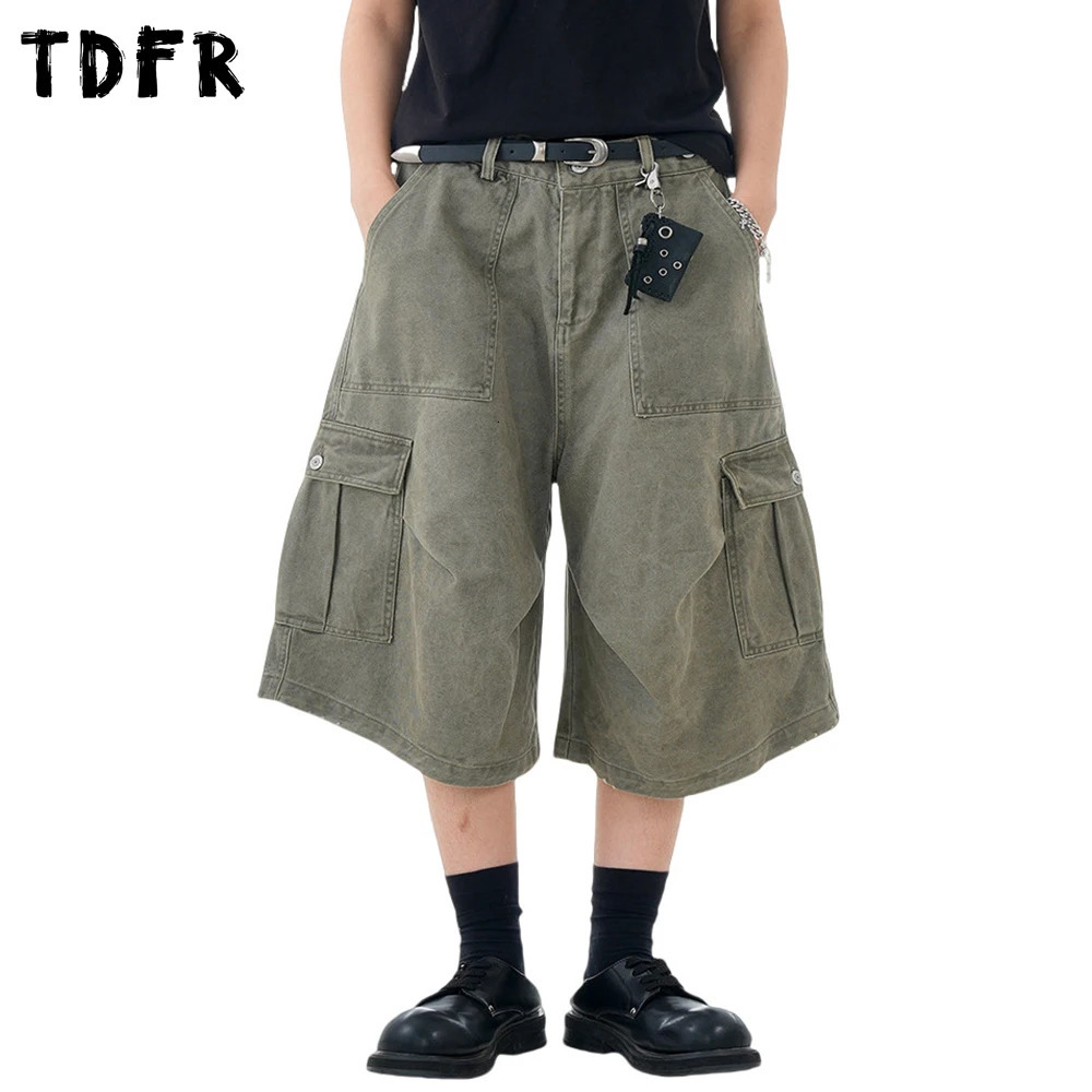 Multi-Pocket Cargo Shorts Mens Retro Washed Distressed Safari Style Loose Wide Leg Ripped Cropped Trousers Men Short Pants 250606
