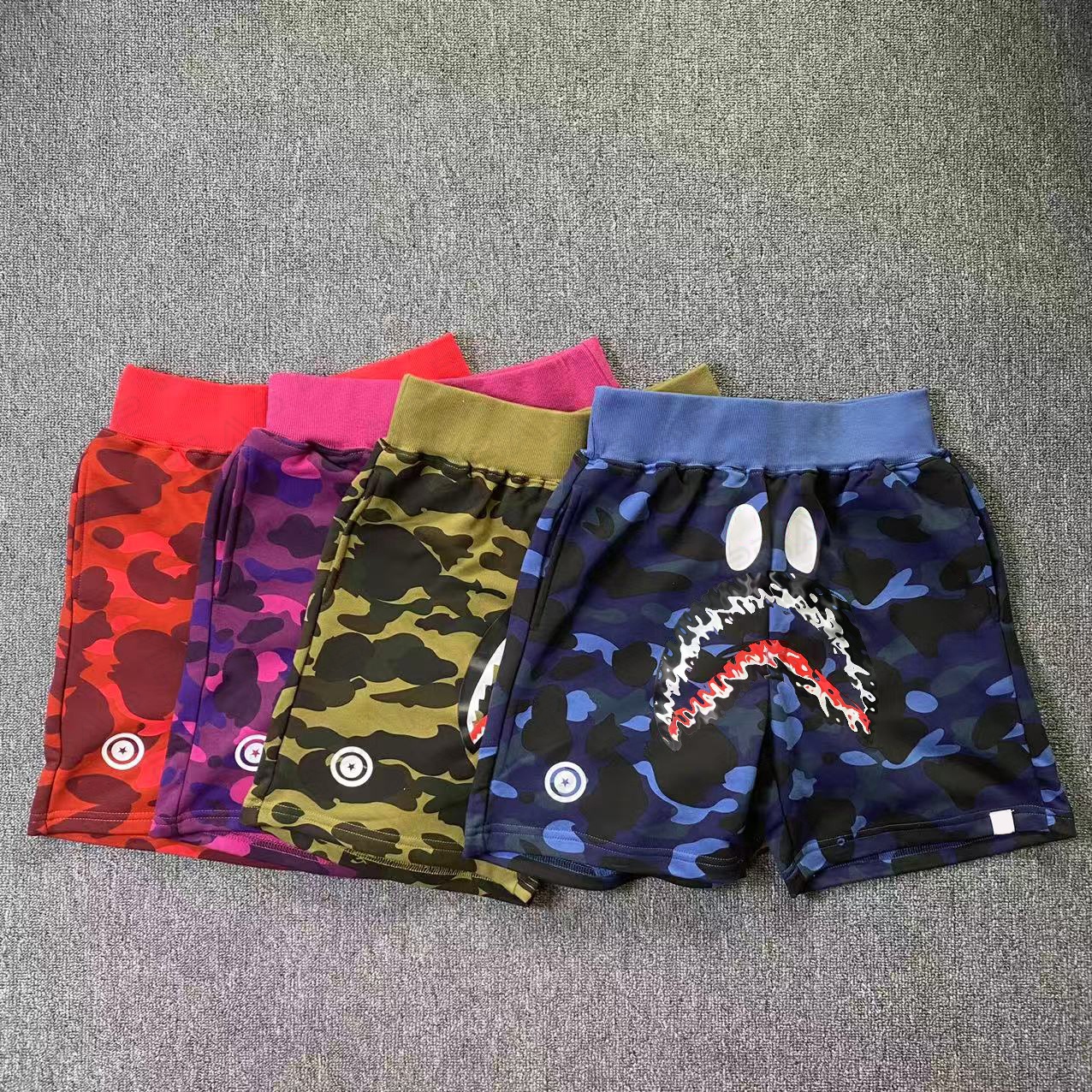 Mens and womens exclusive short designer fashion trend fitness sports pants short simple and generous men's summer gym exercise