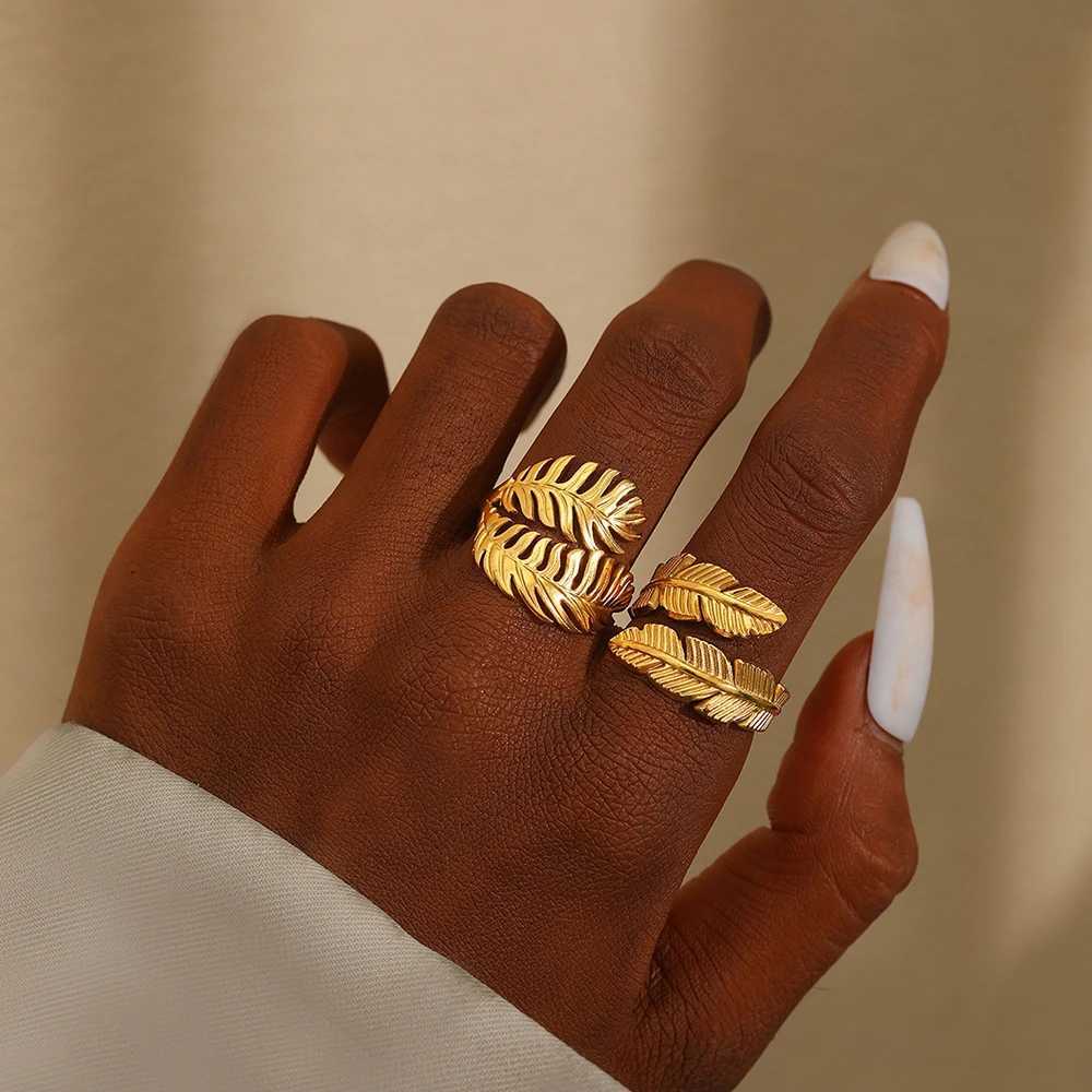 Ensemble d'anneaux en acier inoxydable de deux anneaux pour femmes bijoux