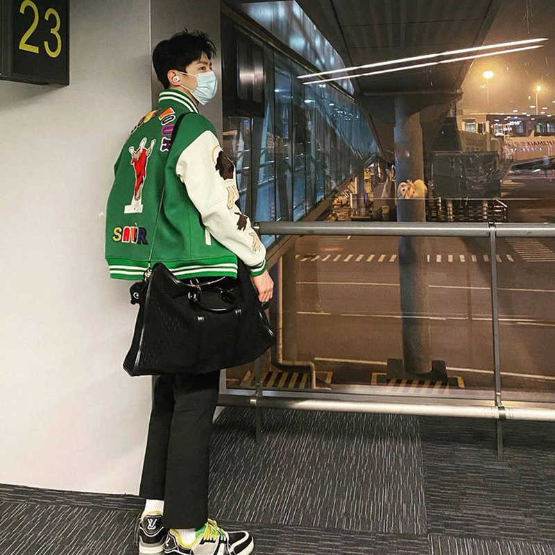 designer clothing varsity baseball coat uniform fashion jacket single breasted warm jackets couples women men coats men topL2409018