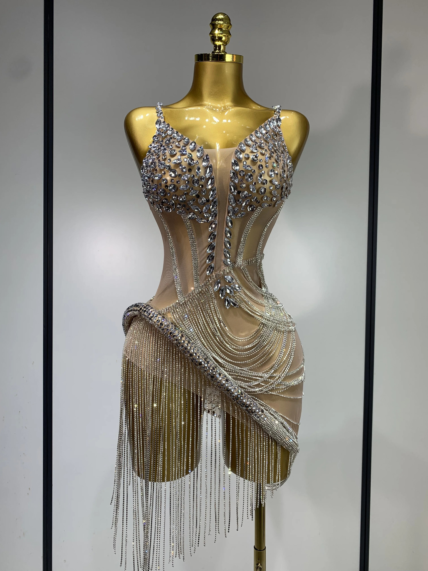 Femmes Strass scintillants Franges Maille Voir à travers la robe courte Célébrer l'anniversaire Club Robe de soirée Femme sexy Tenue de scène 250