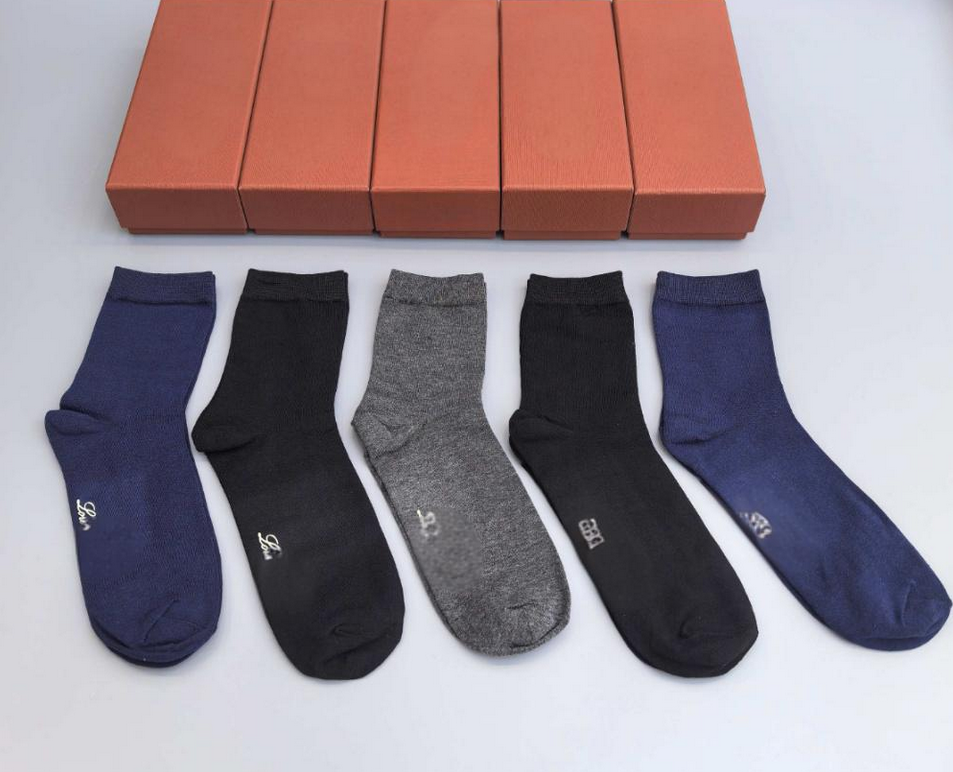 Mens socks fashion Mans Letter Printed stocking Cotton Sports thick Socks Man Women Football striped athletic tall socks With Box 5/pairs a package